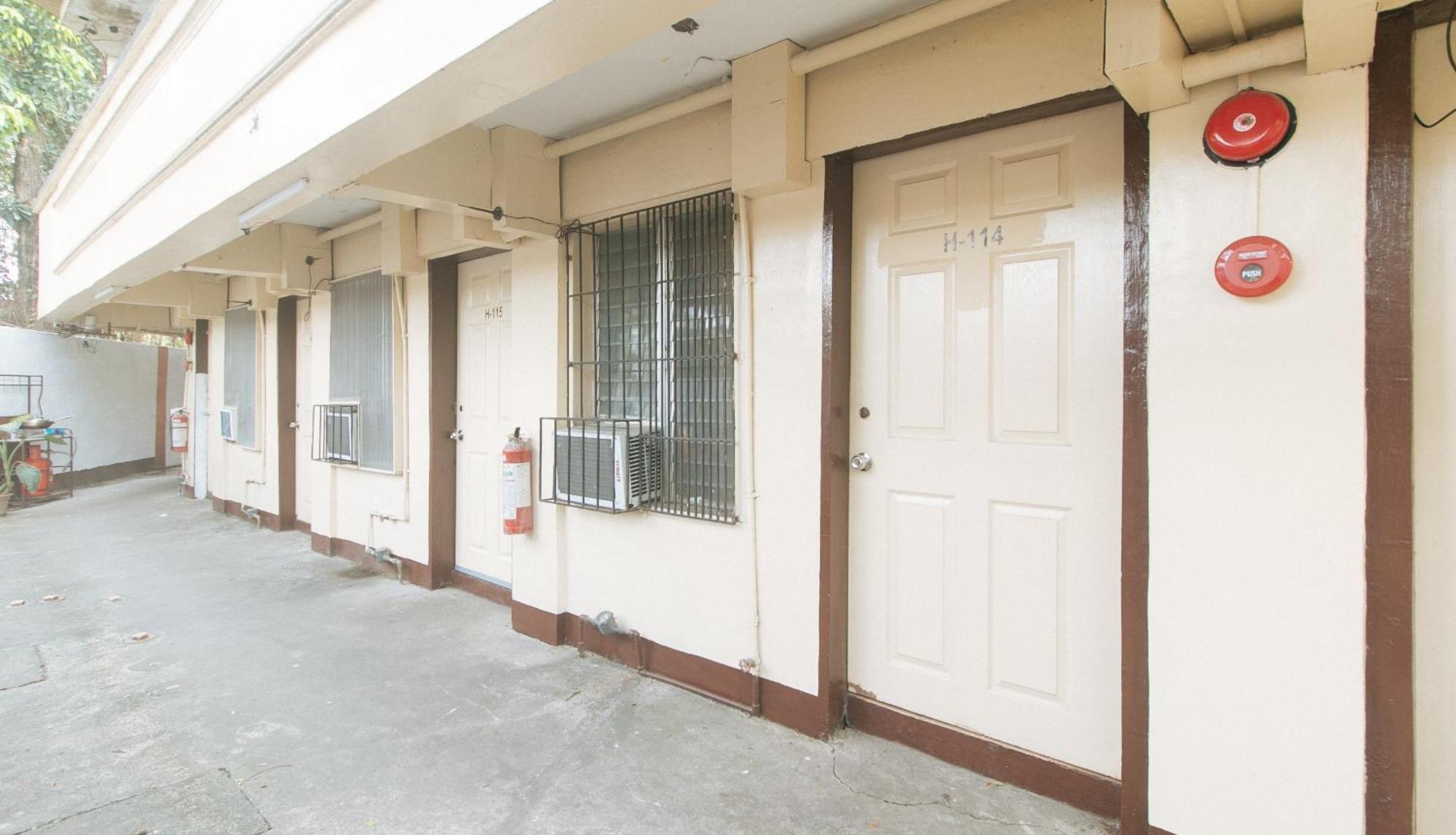 Reddoorz At City Stay Inns Marilao Lias Kültér fotó